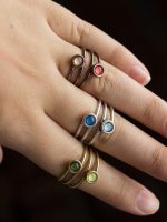 Anel 4 aros de metal com pedras coloridas - Image 4