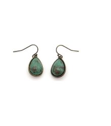 Brincos com pedra em forma de gota (3)