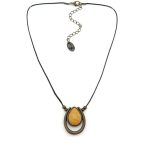 Colar em metal com pedra acrílica e fio em nobuck (2)