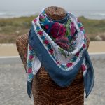 Lenço flores em algodão