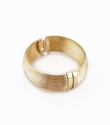 Pulseira Dourada Curtes