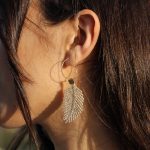 Argolas com pena Boho Style - Image 2