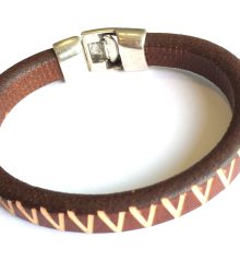 Pulseira Montana em couro com metal