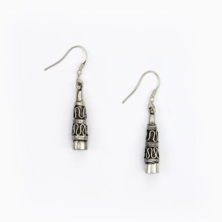 Brincos cone estilo tribal