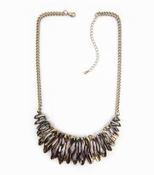 Colar vintage dourado