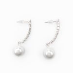 Brincos strass e pérolas
