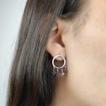 Brincos em aço com cobras