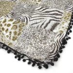 Lenço em Algodão Animal Print