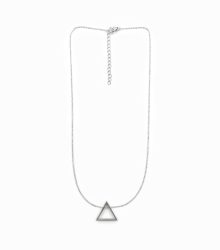 Colar Triangulo em aço