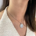 Colar Roseta em Aço