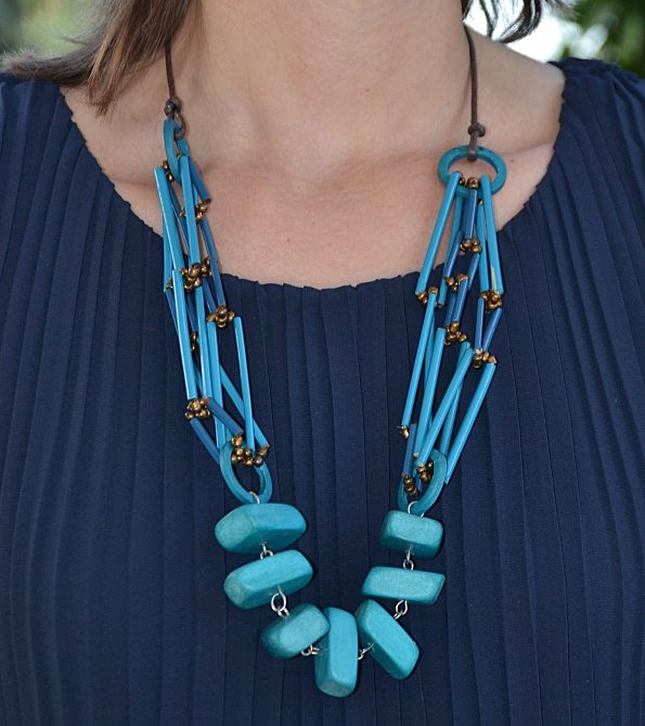 Colar Artesanal Azul