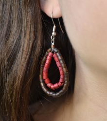 Brincos Lágrima Boho Tons Naturais