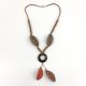 Colar Boho Folhas de Madeira