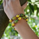 Pulseira Contas Facetadas Verdes e Amarelas