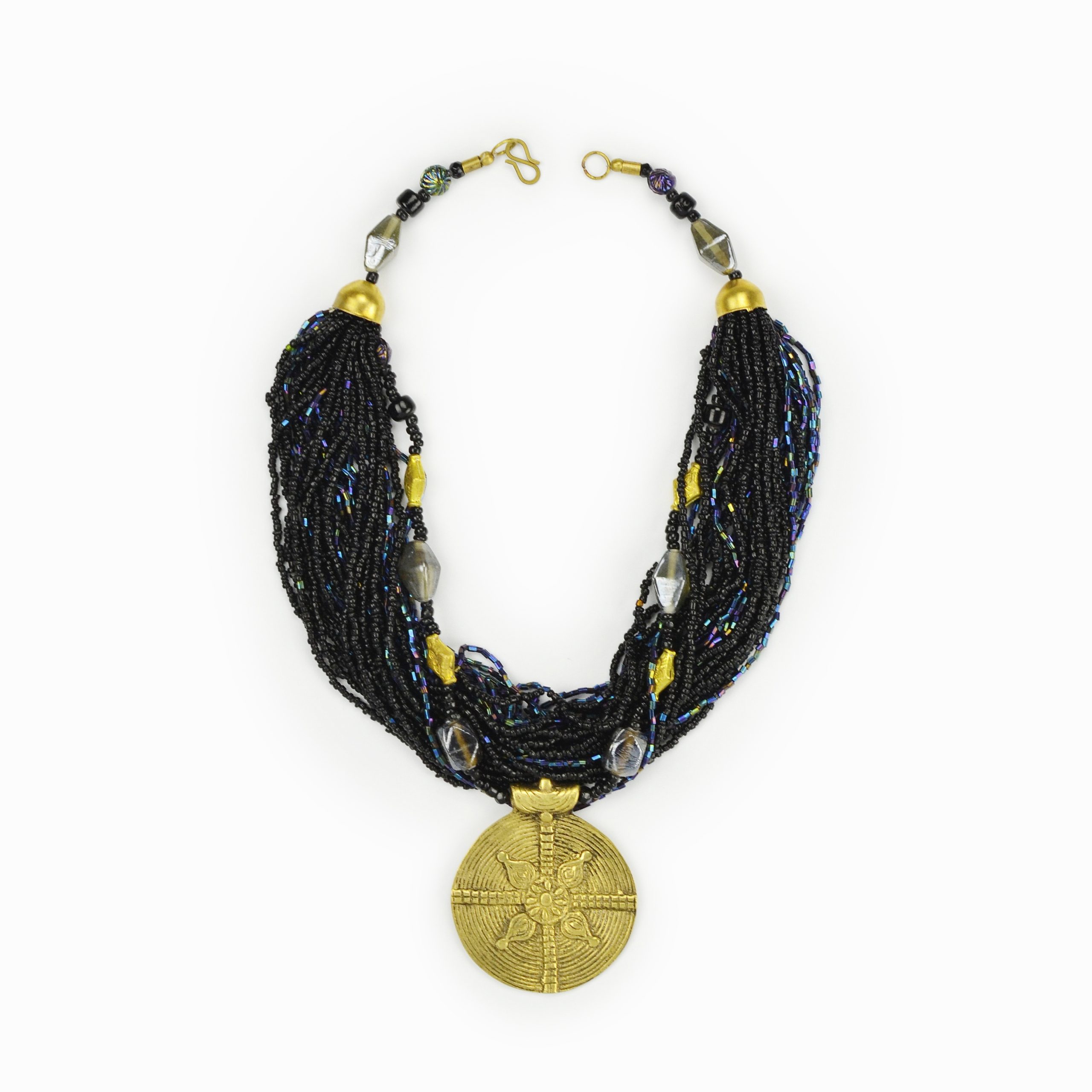 Colar Boho Medalhão Dourado Colar Boho Medalhão Dourado
