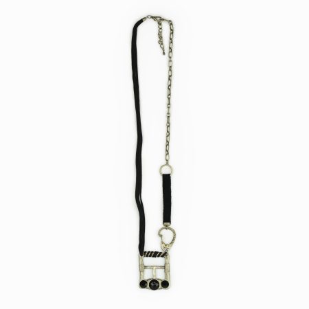 Colar Boho Chic Preto e Prata