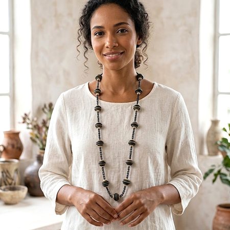 Colar Comprido Boho com Peças Texturizadas Étnicas