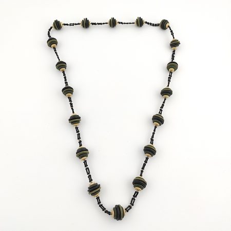 Colar Comprido Boho com Peças Texturizadas Étnicas